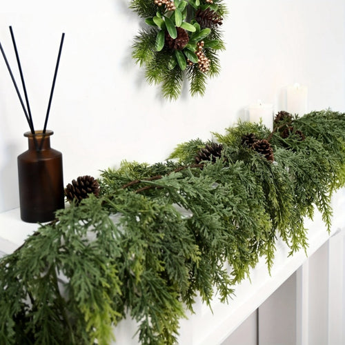 šArtificial Cedar Garland 72" with 10 artificial pine cones