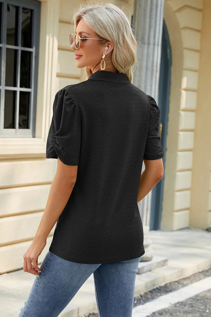 Spring and summer new solid color V-neck short sleeved loose T-shirt top for women