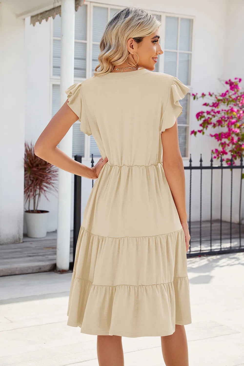 New solid color V-neck loose short sleeved waist patchwork dress