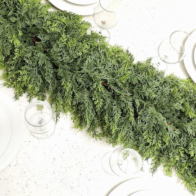 🎄Artificial Cedar Garland 72" with 10 artificial pine cones