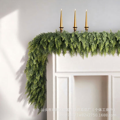🎄Artificial Cedar Garland 72" with 10 artificial pine cones